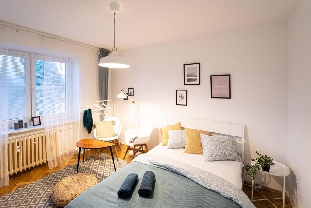 Апартаменты Mini Studio In Masaryk Quarter - Брно Экстерьер фото
